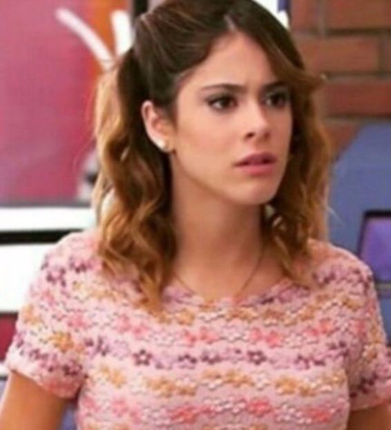 102924499_ZNEWQUZ - 01a Violetta - pmv