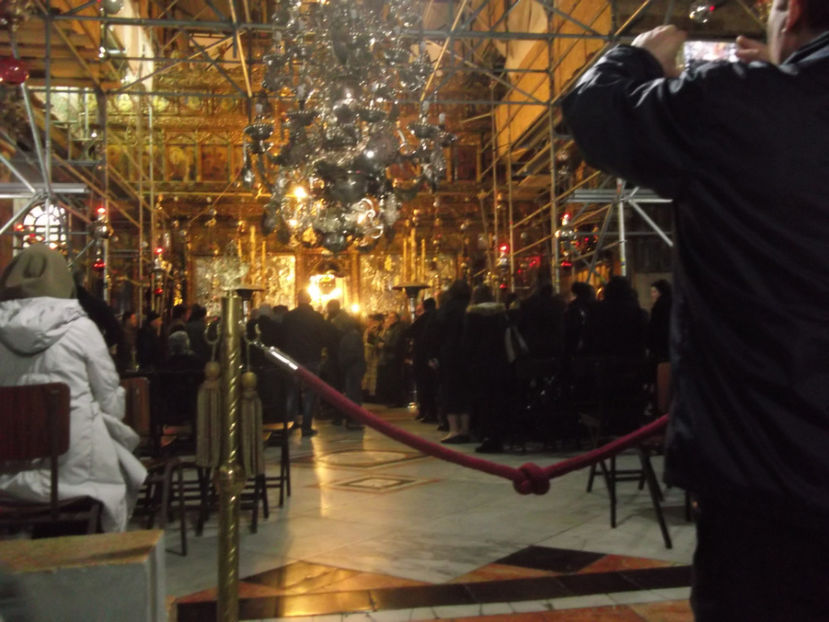 spre altar - a patra zi de pelerinaj