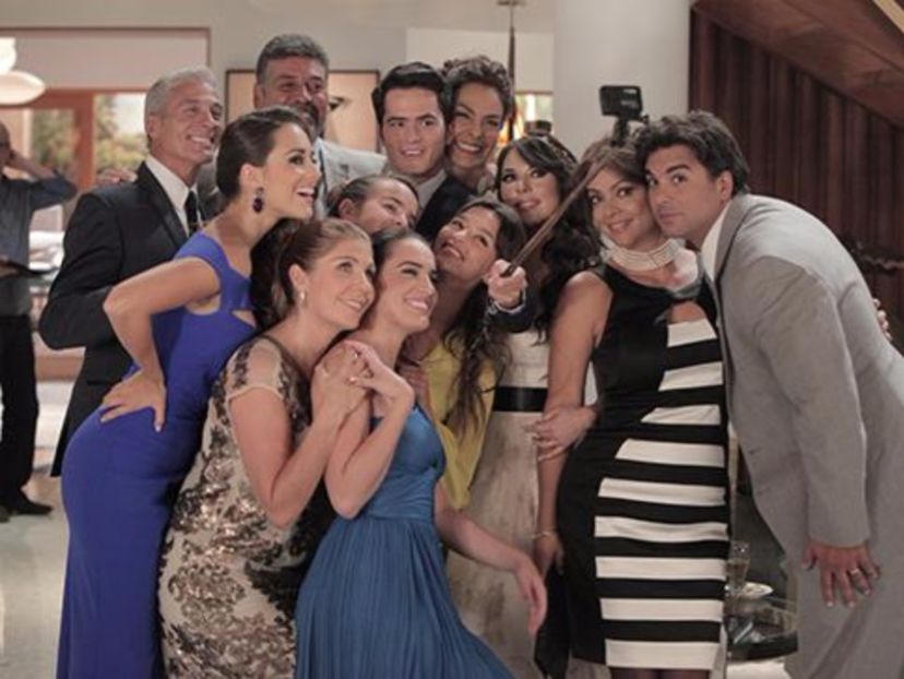 Elenco - En otra piel