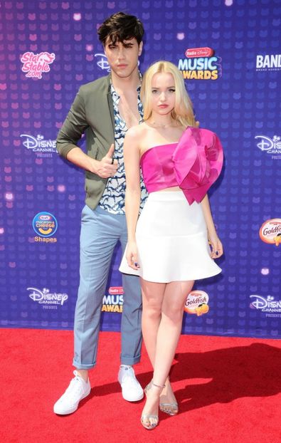 dove-cameron-2016-radio-disney-music-awards-at-microsoft-theater-in-hollywood-5 - dove cameron