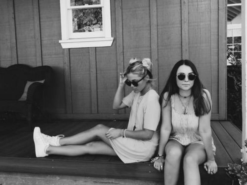 large (7) - olivia holt tt