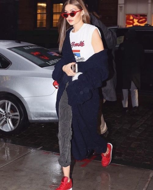 large (3) - gigi hadid