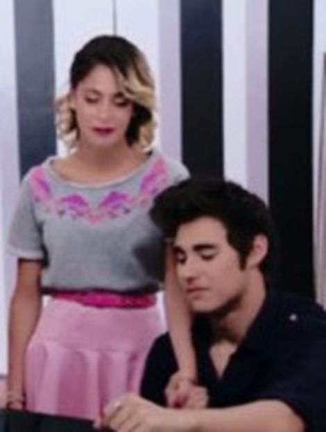 102924726_APBHAIX3 - 03a Leonetta - pmv