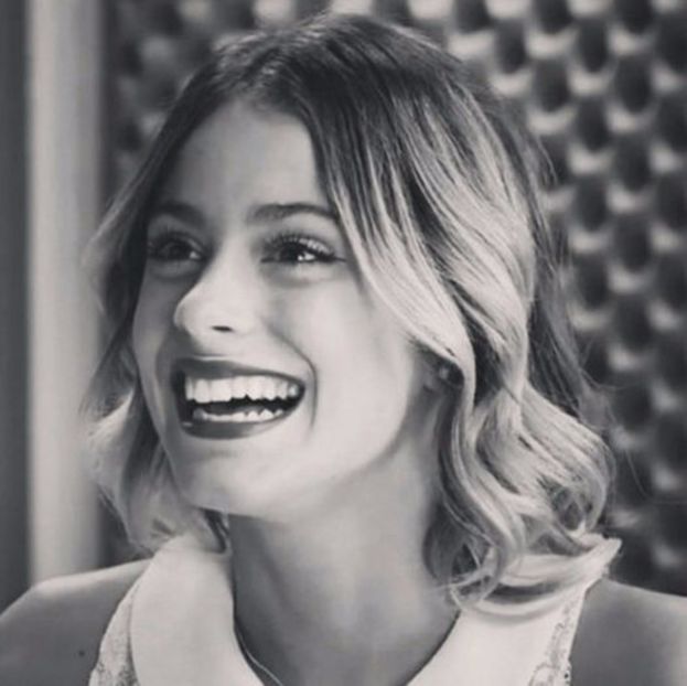 102925127_ENZHWAK - 01a Violetta - pmv