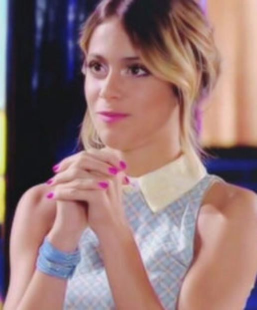 102925129_NLDWEOX - 01a Violetta - pmv