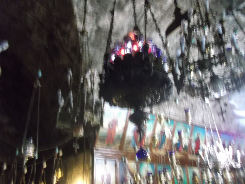 un candelabru donat de regele Carol al Romaniei - a cincea zi de pelerinaj