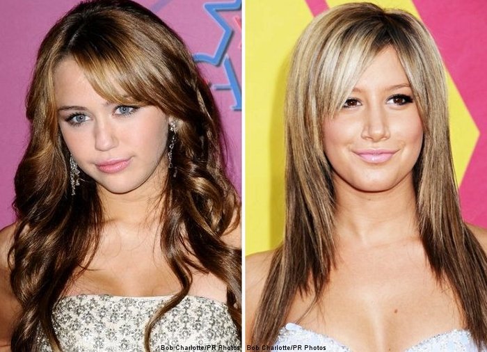 00018996 - Ashley Tisdale and Miley Cyrus