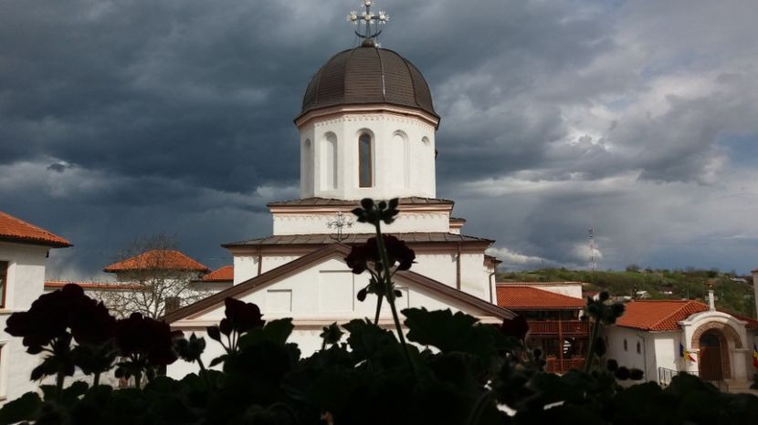  - Comana Manastirea Comana Delta Nejlovului Parcul de Aventura Comana