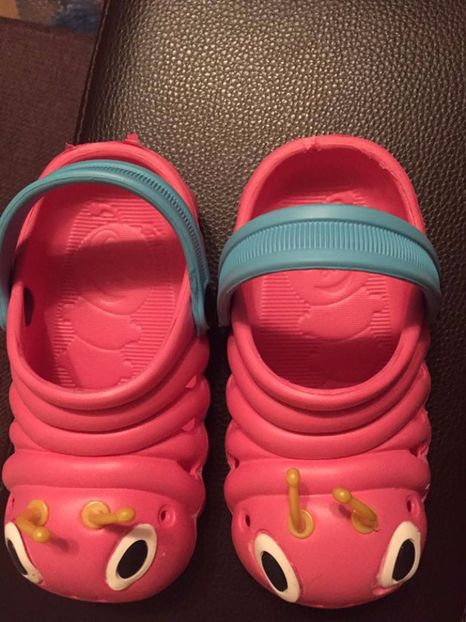  - SANDALE  noi  pt copiii