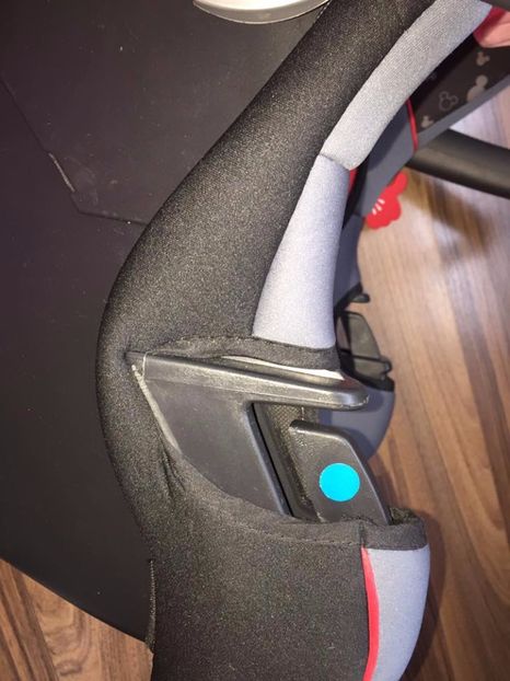  - Scoica cu Mickey Mouse Disney