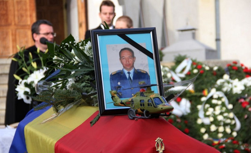  - MILITARI CAZUȚI LA DATORIE