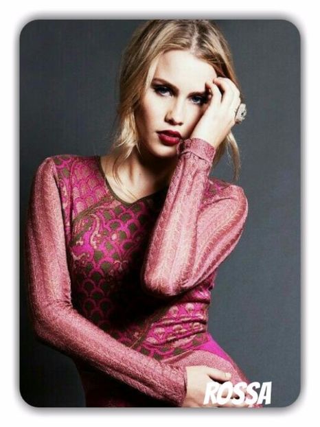 ◇◇◇◇◇◇ - oClaire Holt