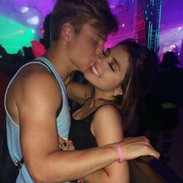 large (2) - couples s