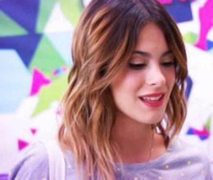 102925320_QMHMEQA - 01a Violetta - pmv - 2