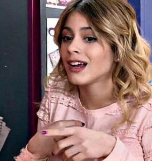 102925360_YHPGRMO - 01a Violetta - pmv - 2