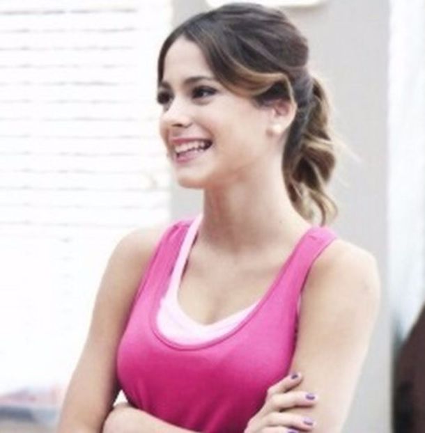 102925397_JKCTLJW - 01a Violetta - pmv - 2