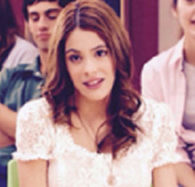 102925469_OFHZZMG3 - 01a Violetta - pmv - 2