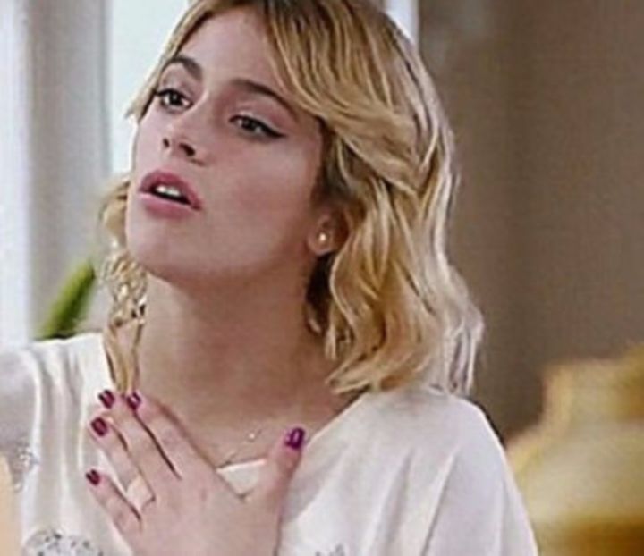 102925511_CHDPRSA - 01a Violetta - pmv - 2