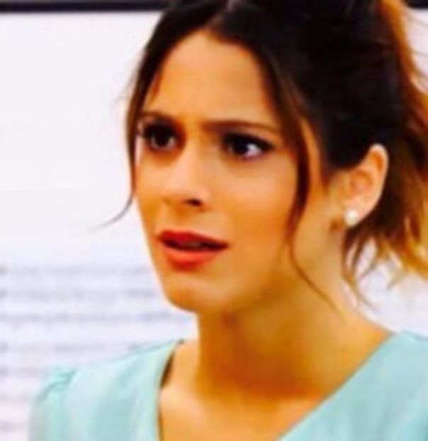 102926084_MRGEHJY - 01a Violetta - pmv - 2