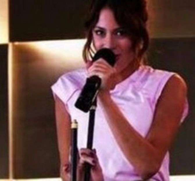 102931822_XRPNXDM - 01a Violetta - pmv - 2