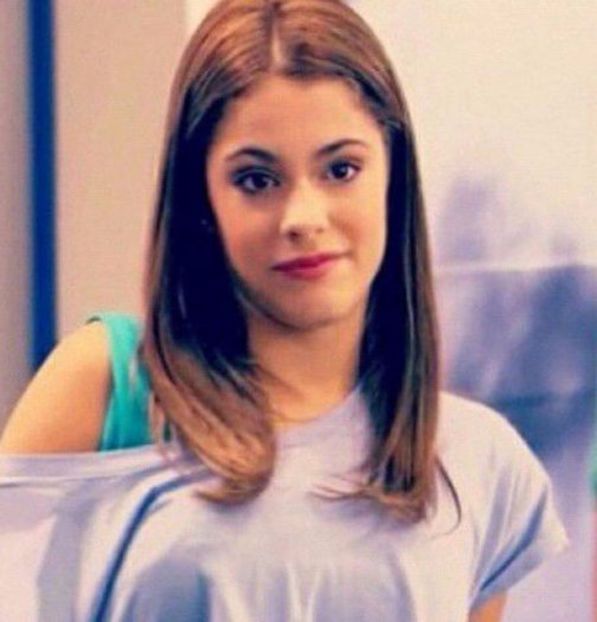 102932035_FQKZNLG - 01a Violetta - pmv - 2