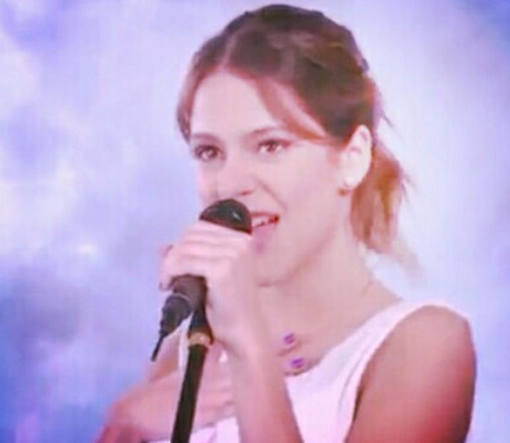 102932036_HWYCGYV - 01a Violetta - pmv - 2