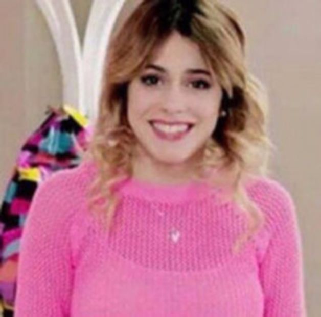 102932213_ENQBSXP3 - 01a Violetta - pmv - 2