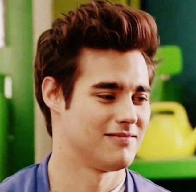 102932313_DCFOILY3 - 02a Leon - pmv - 2