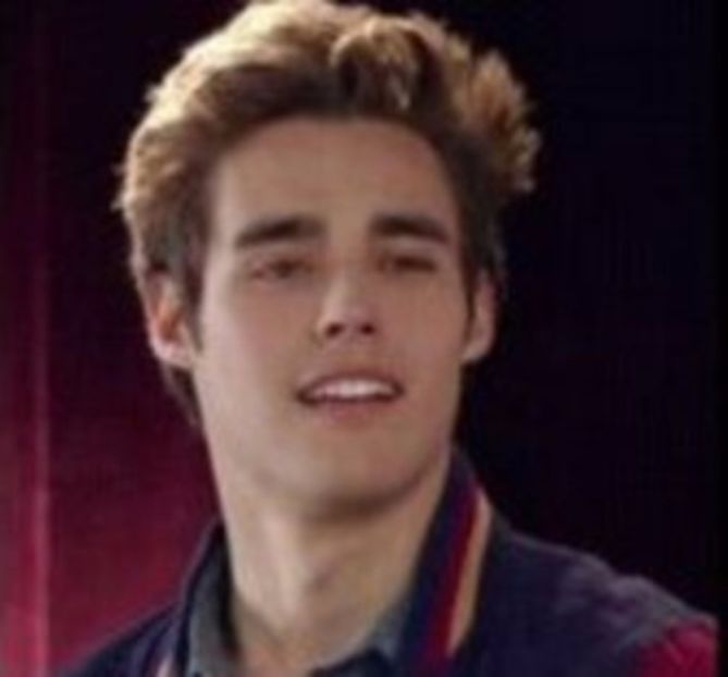 102932321_VLQWBIJ3 - 02a Leon - pmv - 2