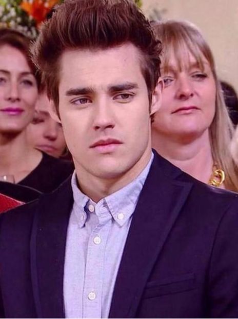 102932327_BJHYERG - 02a Leon - pmv - 2