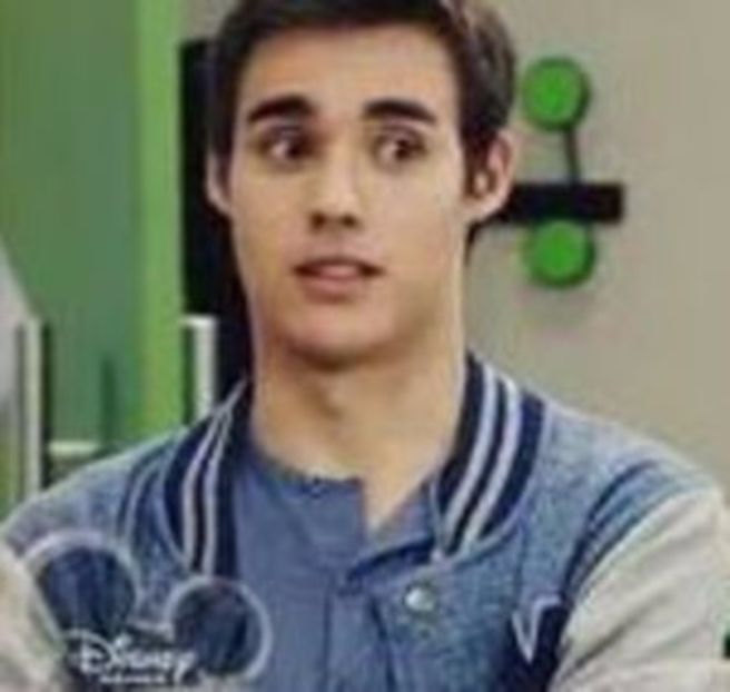 102932661_JZAMOZR3 - 02a Leon - pmv - 2