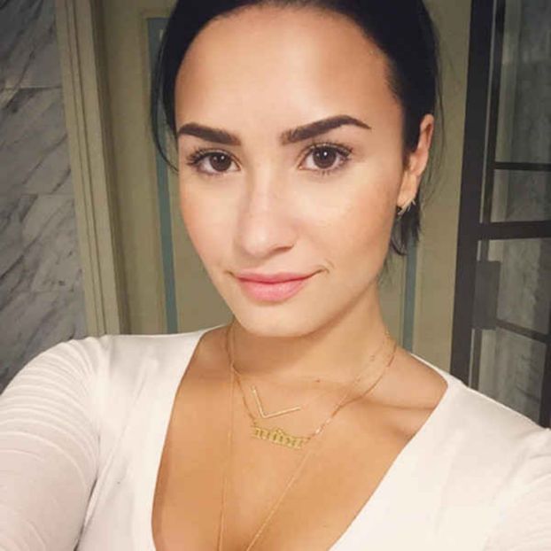 rs_600x600-151102104358-Demi-Lovato - demi lovato