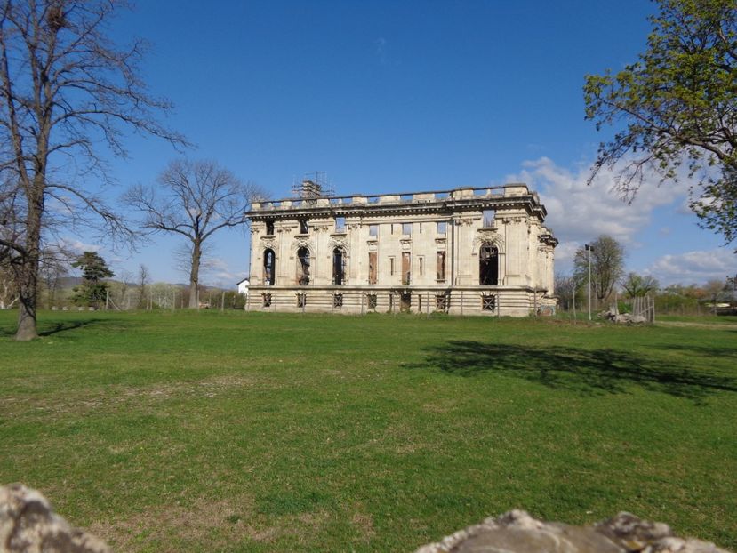 palatul lui Grigore Cantacuzino zis Nababul 1907 Micul Trianon arh Berindei din Floresti - Pe dealurile din Filipestii de Padure