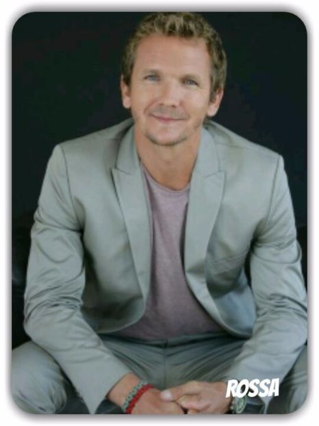 ◇◇◇◇◇◇ - oSebastian Roche