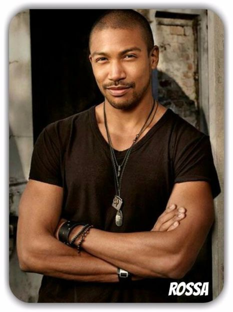 ◇◇◇◇◇◇ - oCharles Michael Davis