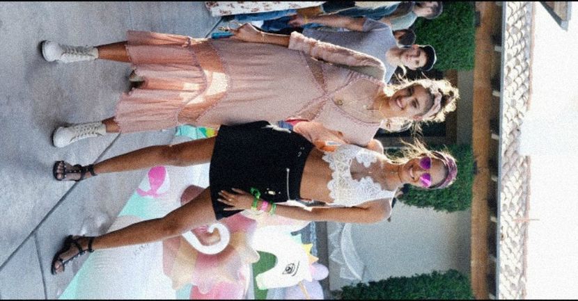 ━ kidrauhlox╭got Taylor Hill&Lais Ribeiro♡. - You might be right but I don t care