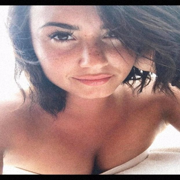 ◤Feeling better than I‘ve ever felt. It‘s all about self love◢ 　　　　┋18 APRILIE 2017 ♡ - get lost in what you love challnge