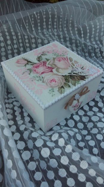  - O alta pasiune a mea tot legata de trandafiri- Decoupage