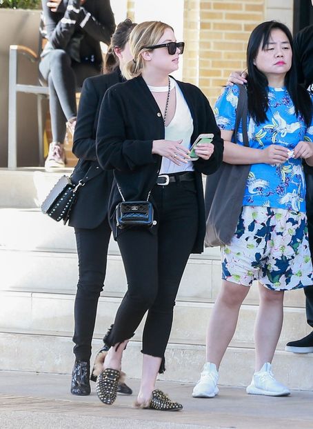 Ashley-Benson-at-Barneys-New-York-in-Beverly-Hills-March-29-2017-9 - ashley benson