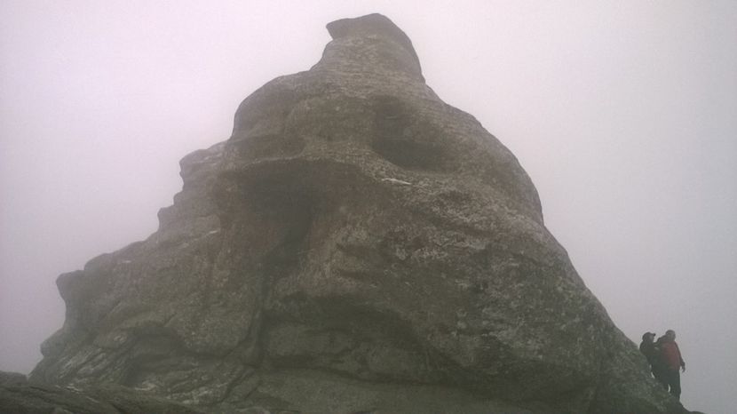  - La Babele si la Sfinx