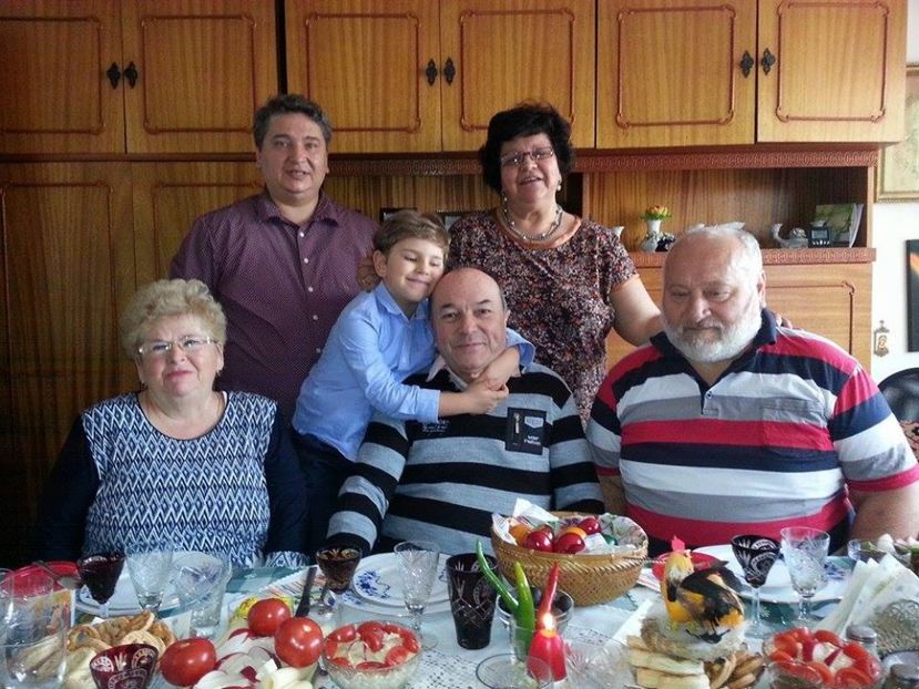 P15 - 2017 PASTI Pranz in familie