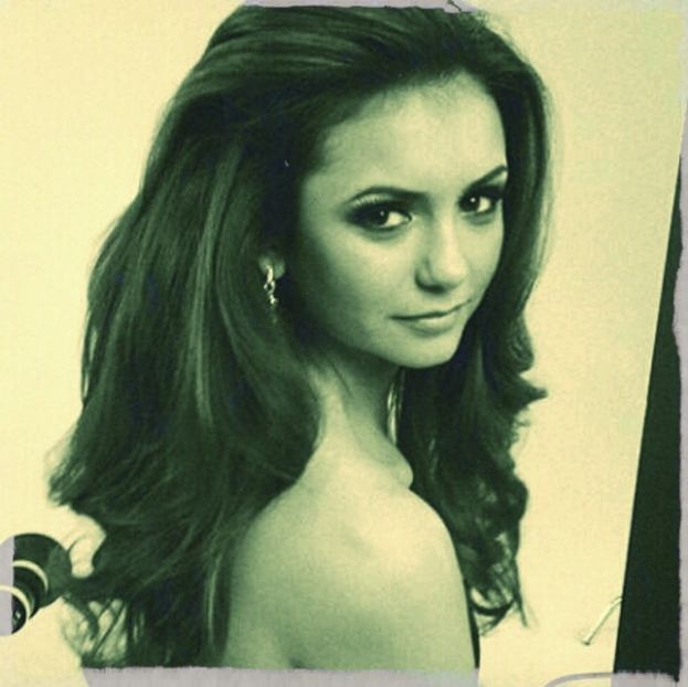 ღ. Momentan...[ranjeste] Ma duc sa imi fac ordine in camera, o sa (cl) - here - episode 52 - done