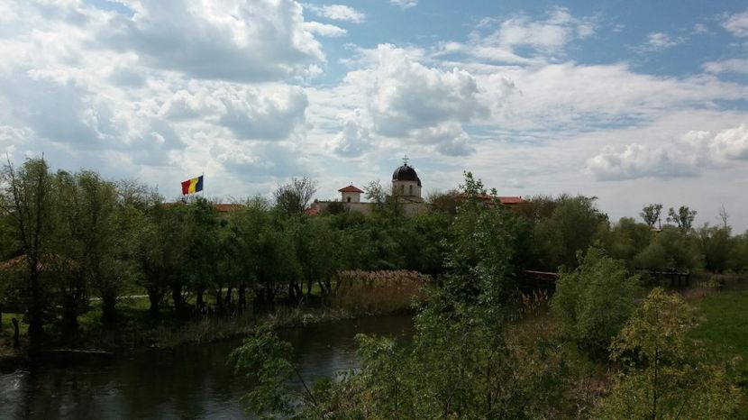 RABADABA_20170423_143233_1671435585 - Comana Manastirea Comana Delta Nejlovului Parcul de Aventura Comana