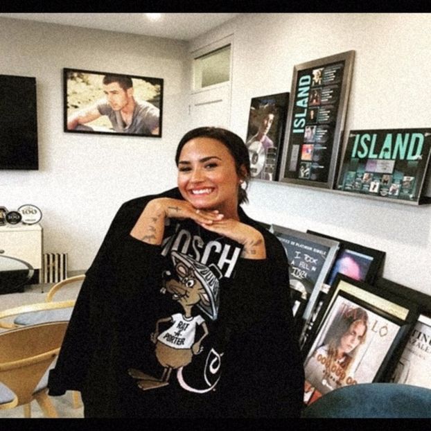 ◤Never regret anything that made you smile◢ 　　　　┋25 APRILIE 2017 ♡ - get lost in what you love challnge