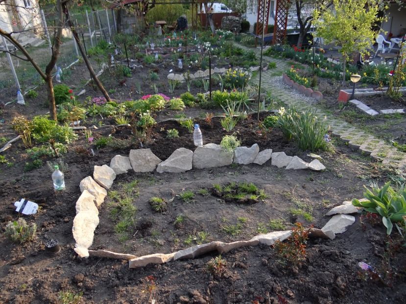 de sus - Mon Jardin prinde contur