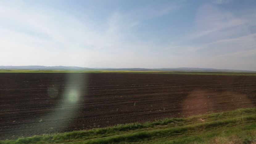  - Primavara lui Aprilie