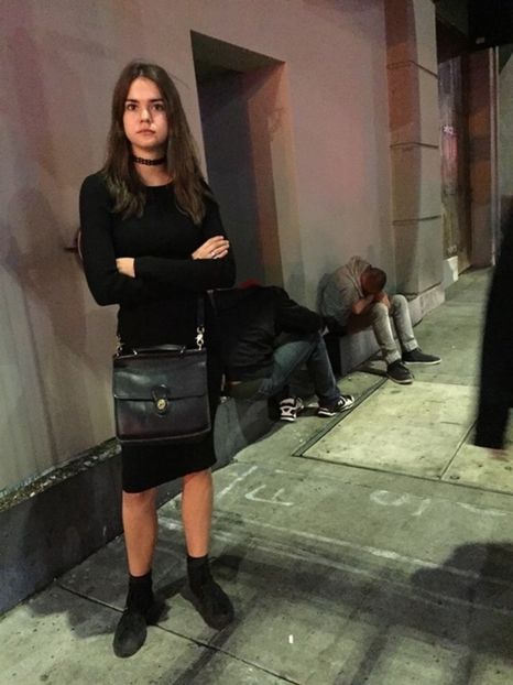 large (16) - maia mitchelle e