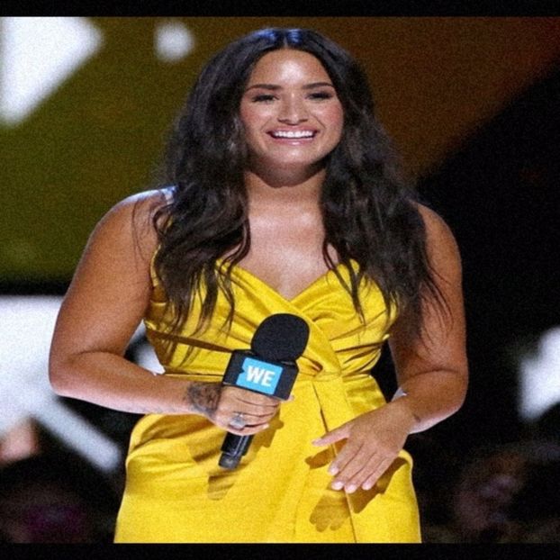 ◤A woman is unstoppable after she realizes she deserves better◢ 　　　　┋27 APRILIE 2017 ♡ - get lost in what you love challnge