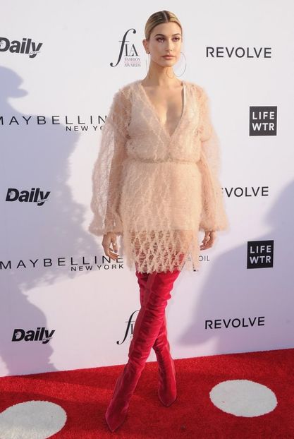 Hailey-Baldwin-Fendi-Boots-Daily-Front-Row-Awards-2017 - hailey baldwin