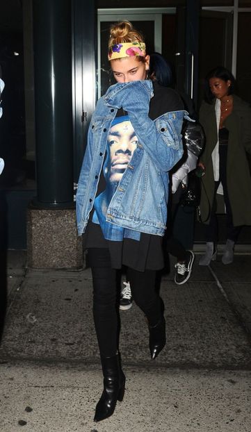 hailey-baldwin-night-out-in-new-york-01-13-2017_5 - hailey baldwin